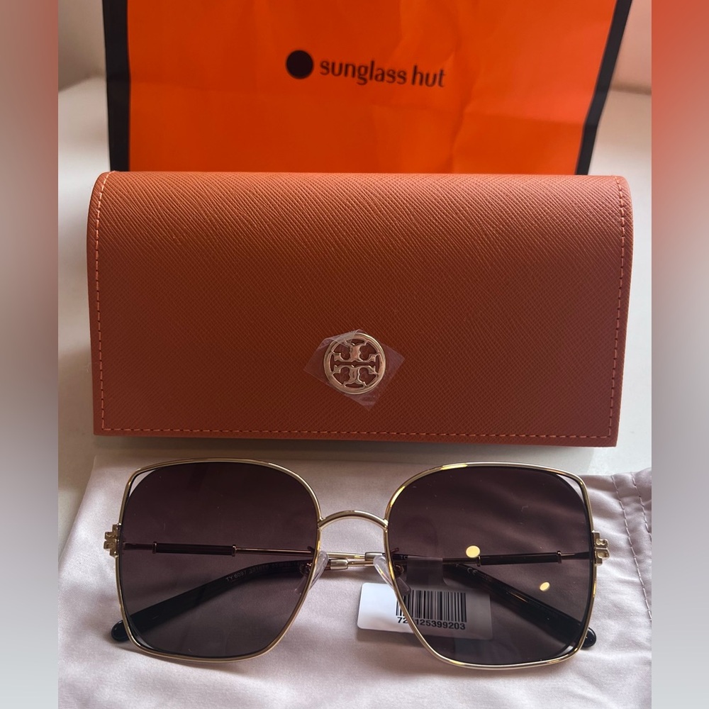 Brand New - Polarized Gold / Tortoise Shell Tory Burch Sunglasses